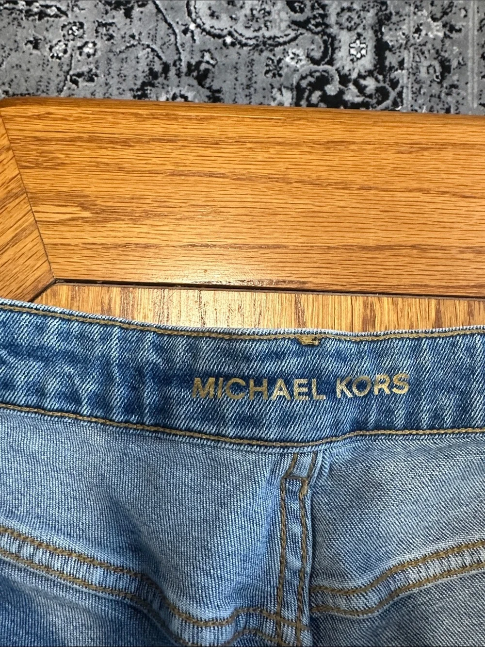 *MICHAEL KORS* Light Blue Denim Jeans w/ Front Split Leg Size 12